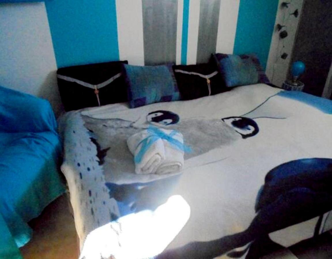 Blue Room, Kitchenette Chaumont  Bagian luar foto